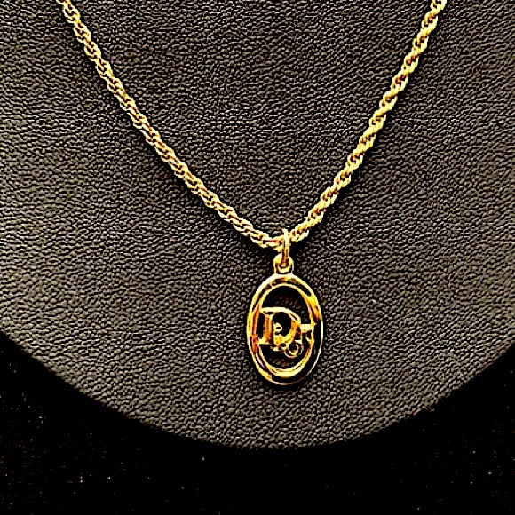 Christian Dior 1980s polished logo-pendant necklace. Authentic - Picture 1 of 7